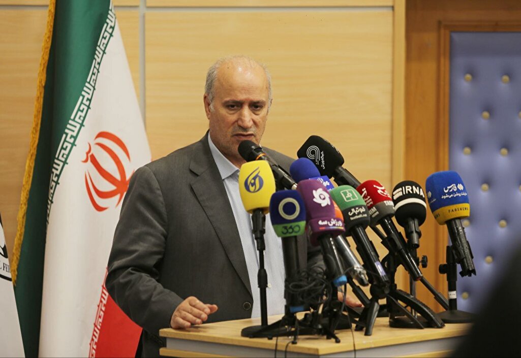 تاج: فوتسال و فوتبال ساحلی ایران توانایی قهرمانی جهان را دارند تاج: فوتسال و فوتبال ساحلی ایران توانایی قهرمانی جهان را دارند