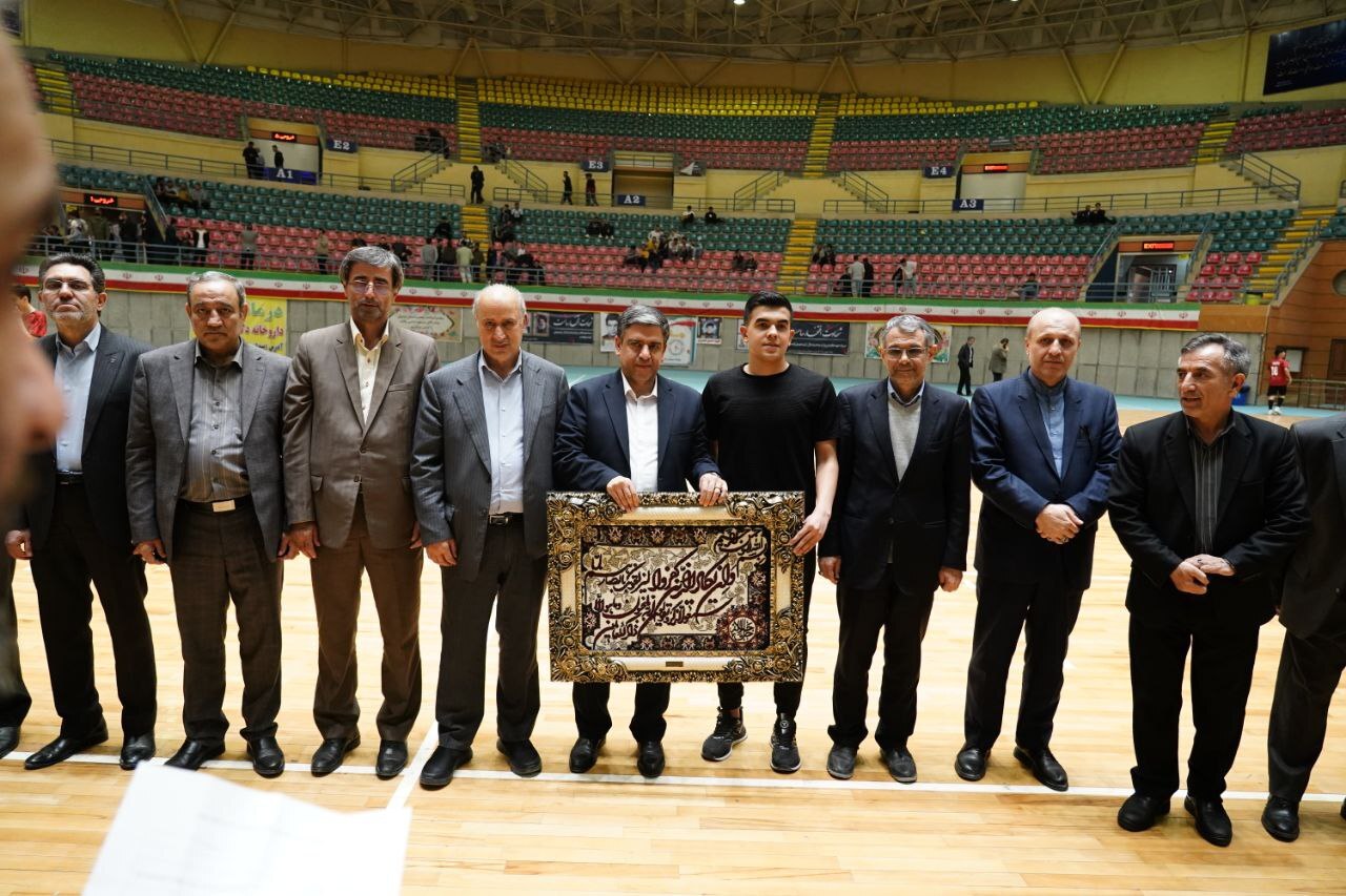 تاج: برای میزبانی مسابقات بین المللی فوتسال در اردبیل حمایت می کنیم تاج: برای میزبانی مسابقات بین المللی فوتسال در اردبیل حمایت می کنیم