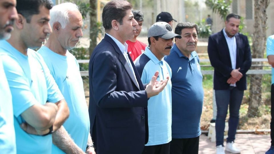حضور دبیرکل فدراسیون در محل تمرین تیم ملی نوجوانان حضور دبیرکل فدراسیون در محل تمرین تیم ملی نوجوانان