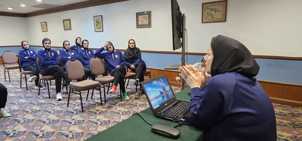 برگزاری جلسه فنی با بازیکنان پیش از دیدار برابر ژاپن