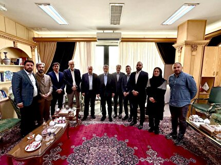 دیدار هیات رییسه و مدیران فدراسیون فوتبال با دبیر شورای عالی هماهنگی اقتصادی سران قوا