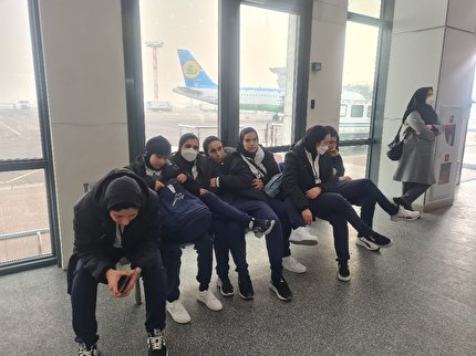 کاروان تیم ملی فوتسال بانوان وارد تاشکند شد