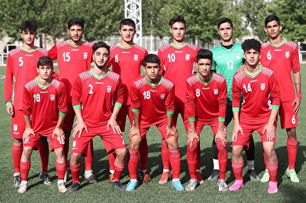 ایران قرمزپوش به مصاف ازبکستان می‌رود