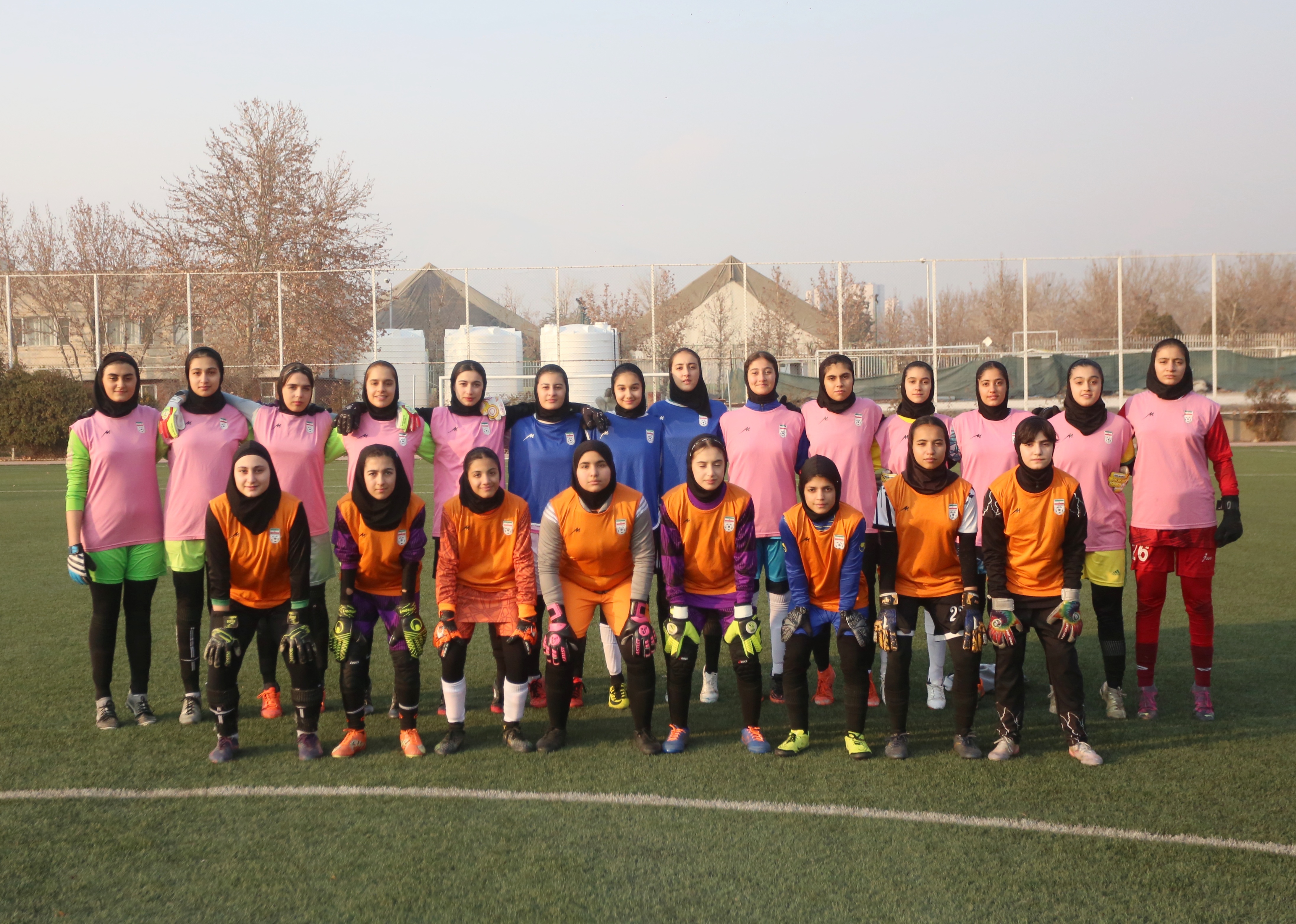 دروازه‌های آینده باز می‌شود