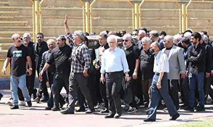 گزارش تصویری از مراسم تشییع پیکر داریوش مصطفوی