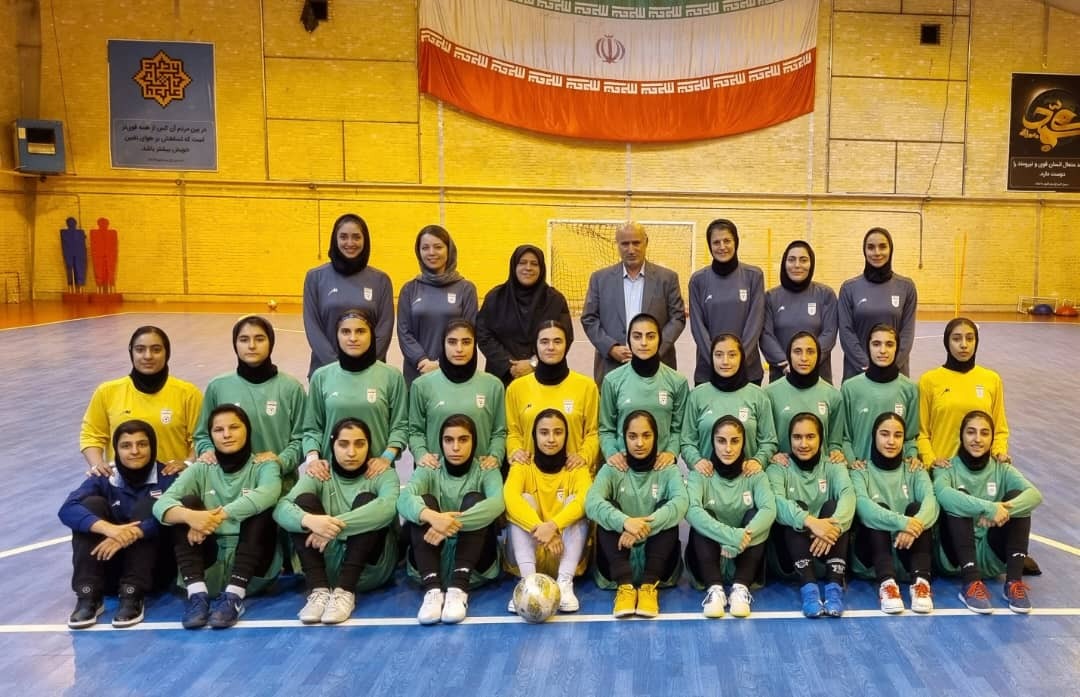 برای ایران عزیز از هیچ تلاشی دست نکشید