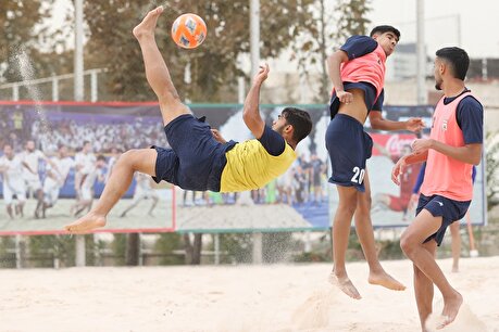 کلیپ تمرین صبح ساحلی بازان