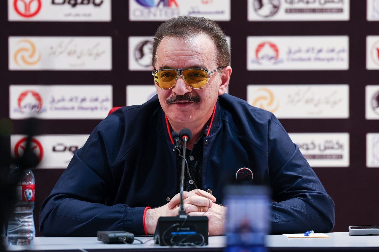 دعوت مالک تراکتور